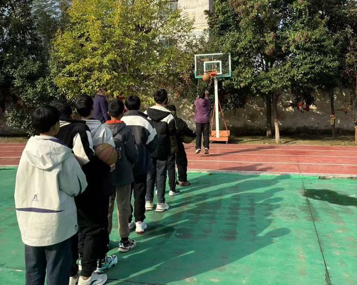 为什么篮球训练中需要多样化的策略_0